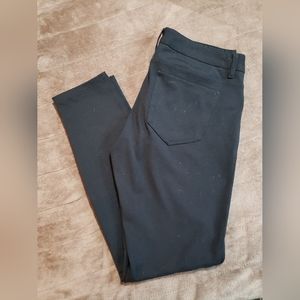 Soho jeans • size 10 • stretch fit